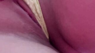 QuietNicole Sc modell short pussy rubbing