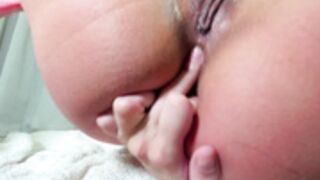 Ehotlovea Squirting 3