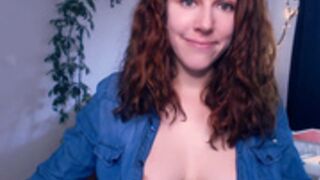 Slightly pregnant German girldevilishwendy rubs pussy