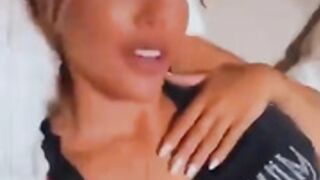 Wanda Nara Nip Slip
