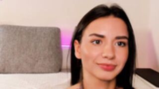 Nicoleluuv dildo 2