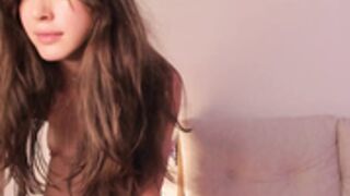 polly_____ show her amazing body and pussy in doggy