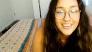 teleaevansss 24082024 topless handbra nipslip