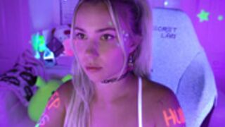 MFC_Snowkitty_June-08-2024_05-01-32