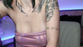greydesire69 show from Chaturbate on 2024-08-26