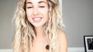 OF Arianna Secret Yoga 2