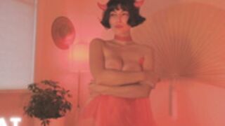 Kat- sexy dance 2