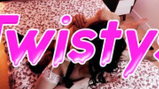 Treat of the Month Solo Star Desiree Dulce