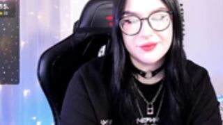 Camgirl glasses