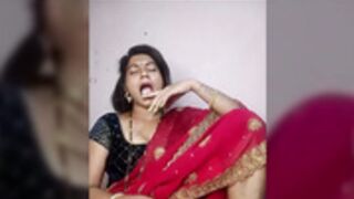 Kajal@Baby pussy play saree