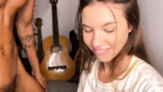 Im_emmaof footjob blowjob and gagging