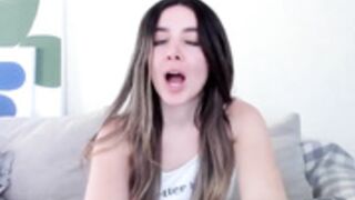 MFC - LauraVega 256