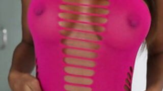 Putri Cinta butt plug and squirt in a bathroom