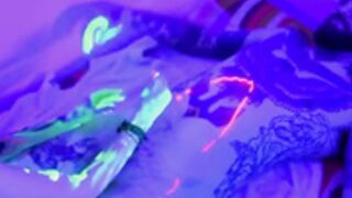 PinupPixie OF Fucked in Fluo