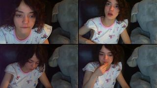 Cuddlychaos start off by giving some good head then pounding that pussy with this huge ass dick in cam recording 2017-05-12_064409