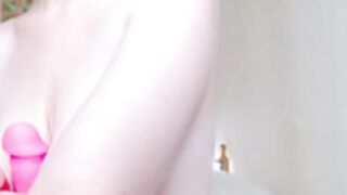 kitty_loove1_ from chaturbate2