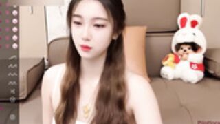 20-Nova c2c 4K image quality enhancement 01