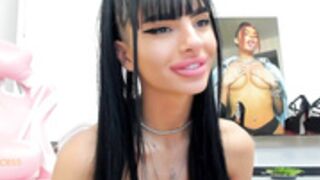 Britney_Charm_-2023-11-10_2