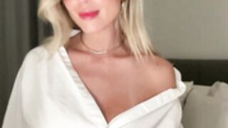 CB - iiivy_ 300