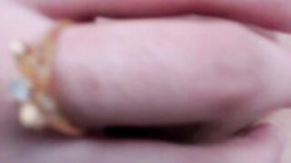 elli_taylor SMALL PUFFY NIPSEY MILK DROP