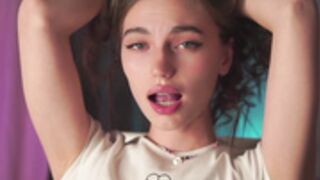 hoolybunny 2023-11-03 07_02