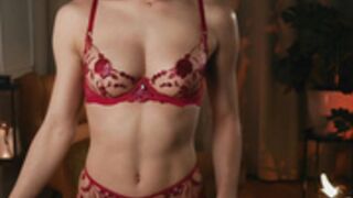 Thecherie 84