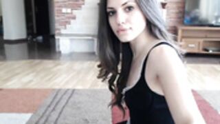 Vicky 160413 1520 VeryCloseUpPussyPlay