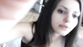 Vicky 160413 1520 VeryCloseUpPussyPlay