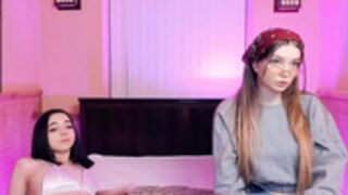 Selenanewolf sexy show, lesbian kisses and more