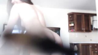 Vicky 161112 1315 RearViewStriptease&DoggyPoses