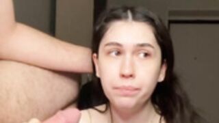 Branquinha chupando (eu que gravei)