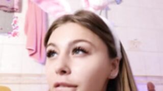 Aysi 240628 1110 Shower&Dildo