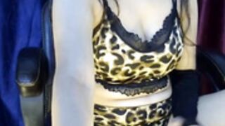 Hottirubi will make u cum