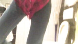 Fressia DoggystyleSquirt-Jeans