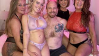 Hotwife Jade Li OnlyFans Birthday Reverse Gangbang