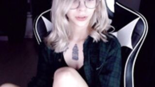 Isa 200713 0050 DoggyPose&Spanks