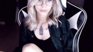 Isa 200713 0050 DoggyPose&Spanks