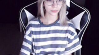 Isa 200706 0115 DoggyPose&Tits