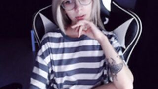 Isa 200706 0115 DoggyPose&Tits