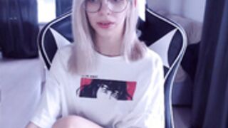 Isa 200704 0425 DoggyPose&Tits