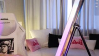 VonnaLein Showing her painting