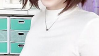 evvils tit play