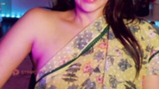 nylaahh-1 Tits And Face Show With Mask