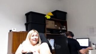 CherryAuroraa 10 Times Squirt On Project Paper