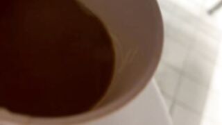 -AngelAri- Real Puts Her White Cum In Coffee And Drinks