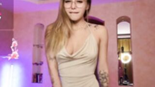 Aysi 240706 1110 DoggystyleDildos