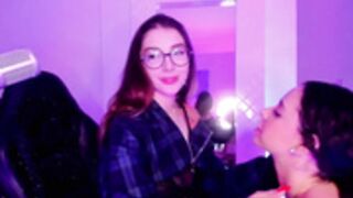 Thecosmicgirl quick bj and makes out with friend
