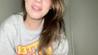 angel_from_sky show asshole spread pussy