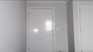 parisbabyxox maybe best riding pillow no panties