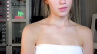 cute_fox_girl 2024-10-22 17#45